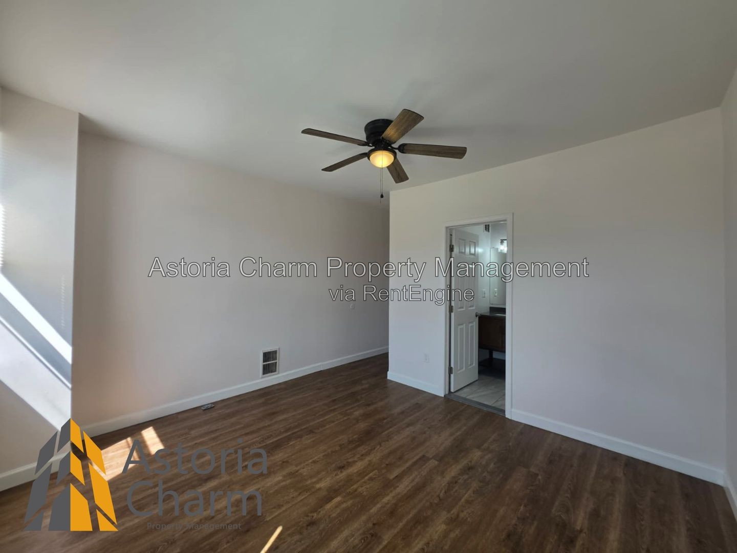 Gallery Image 19