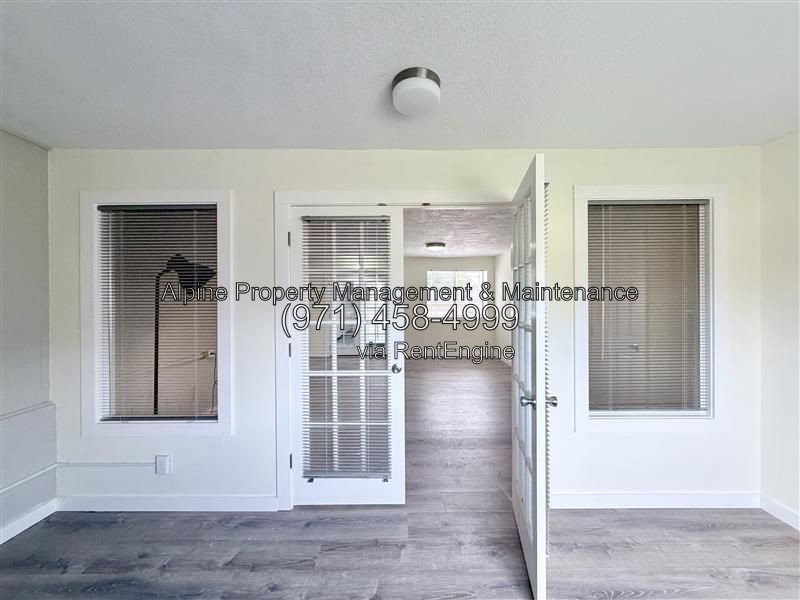 Gallery Image 32