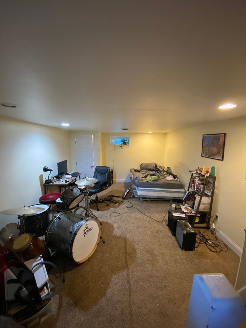 Gallery Image 16