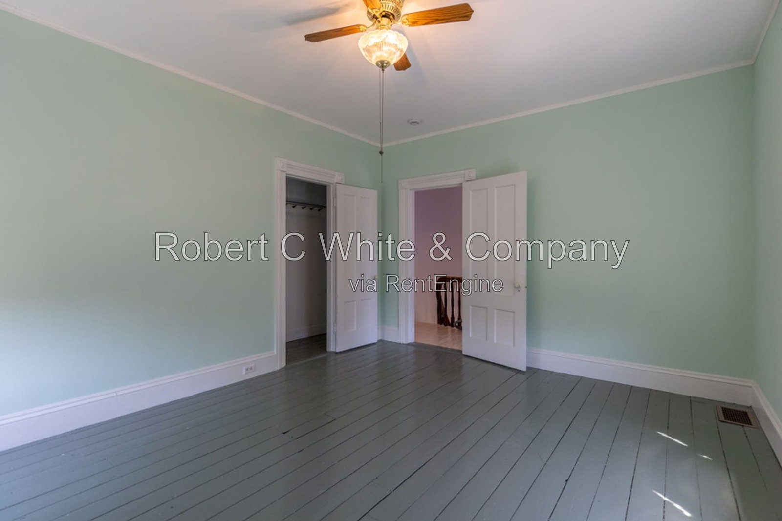 Gallery Image 16