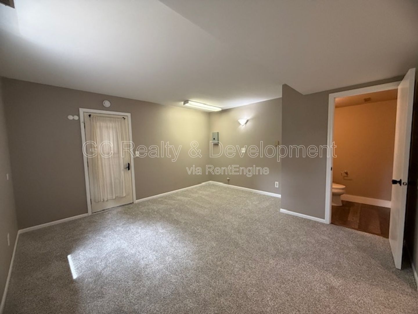 Gallery Image 28