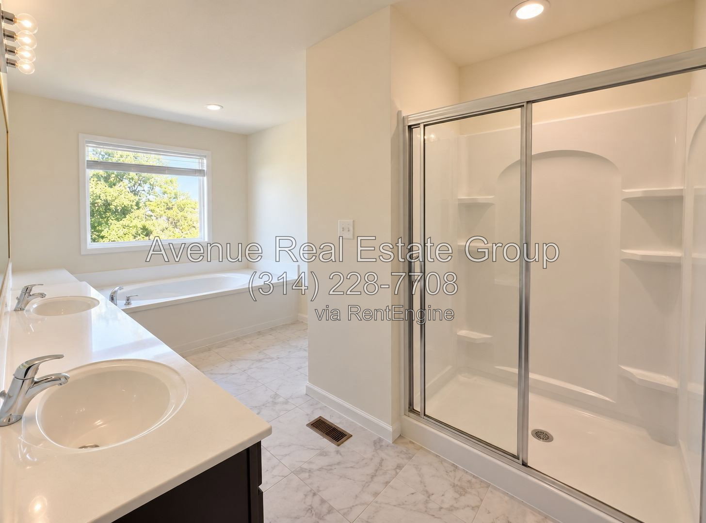Gallery Image 17