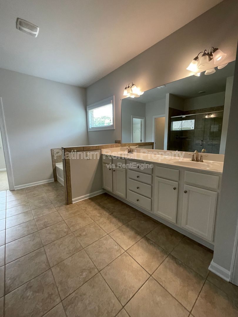 Gallery Image 54