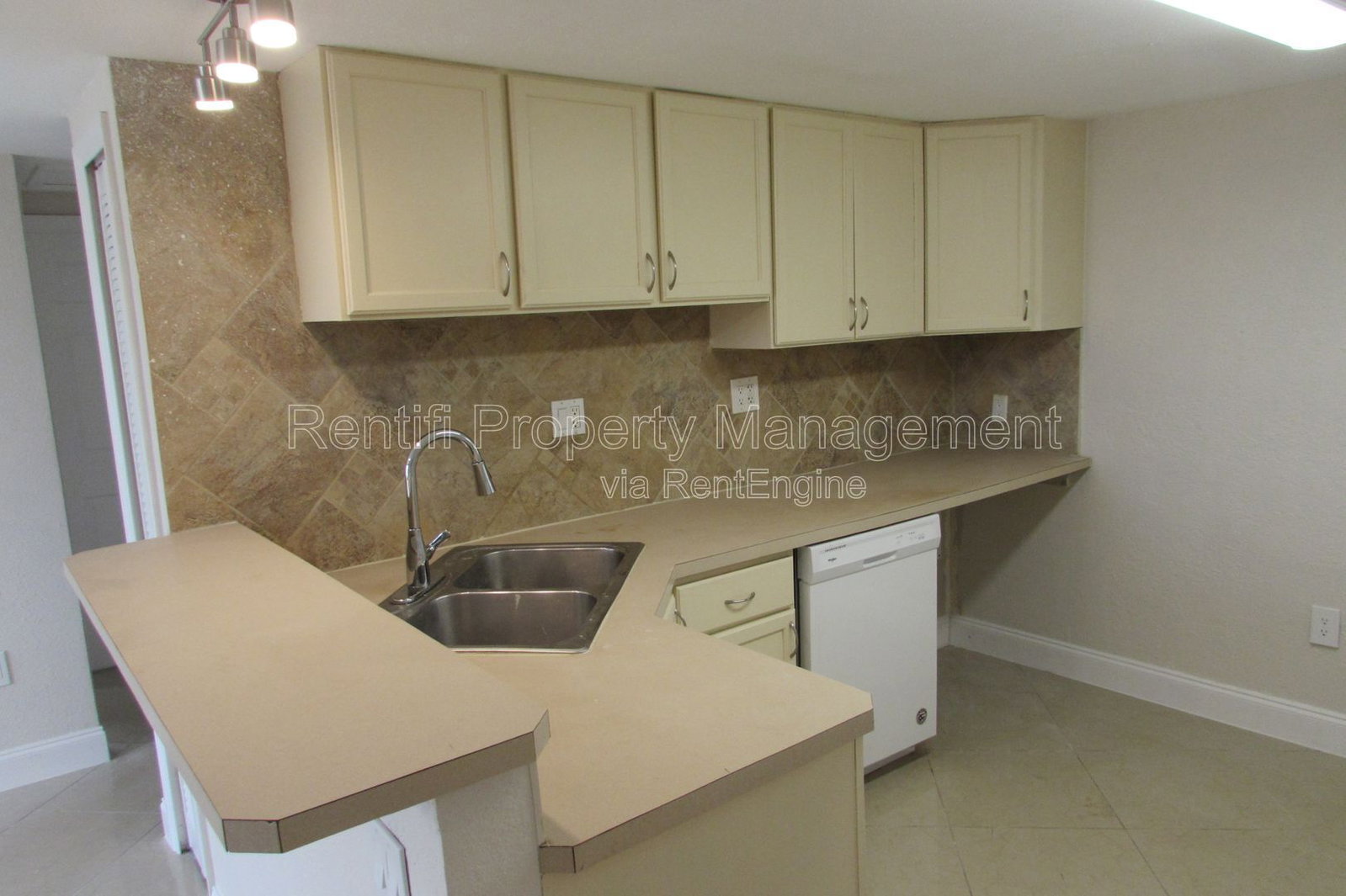 Gallery Image 18