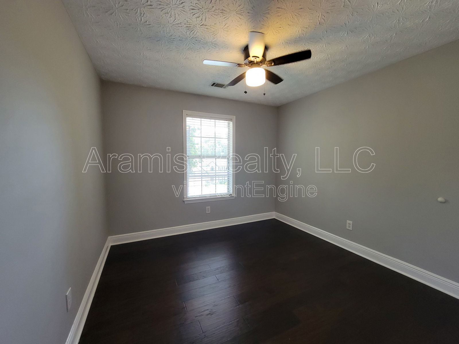 Gallery Image 20