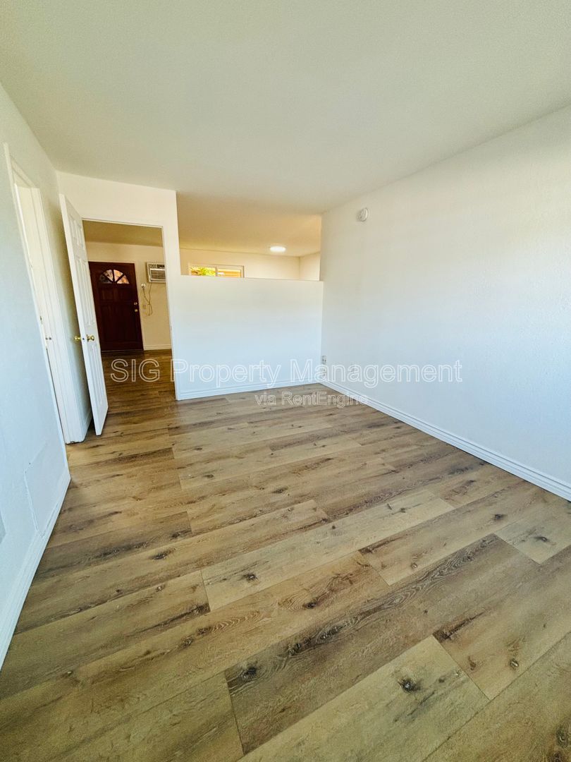 Gallery Image 8