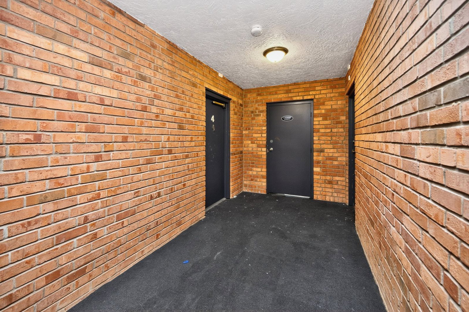 Gallery Image 19