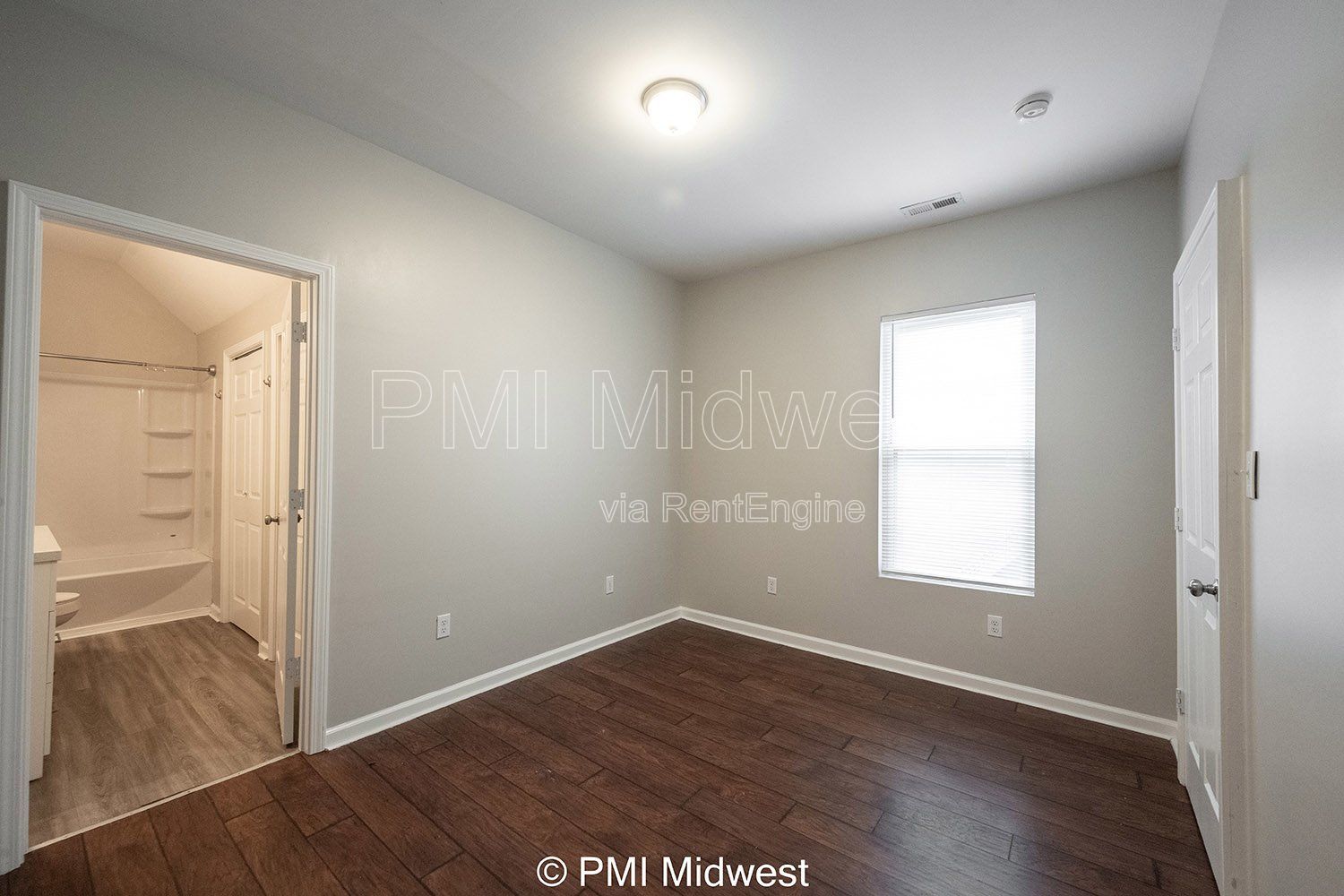 Gallery Image 20