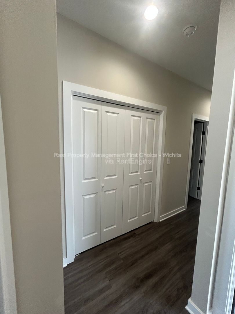 Gallery Image 18