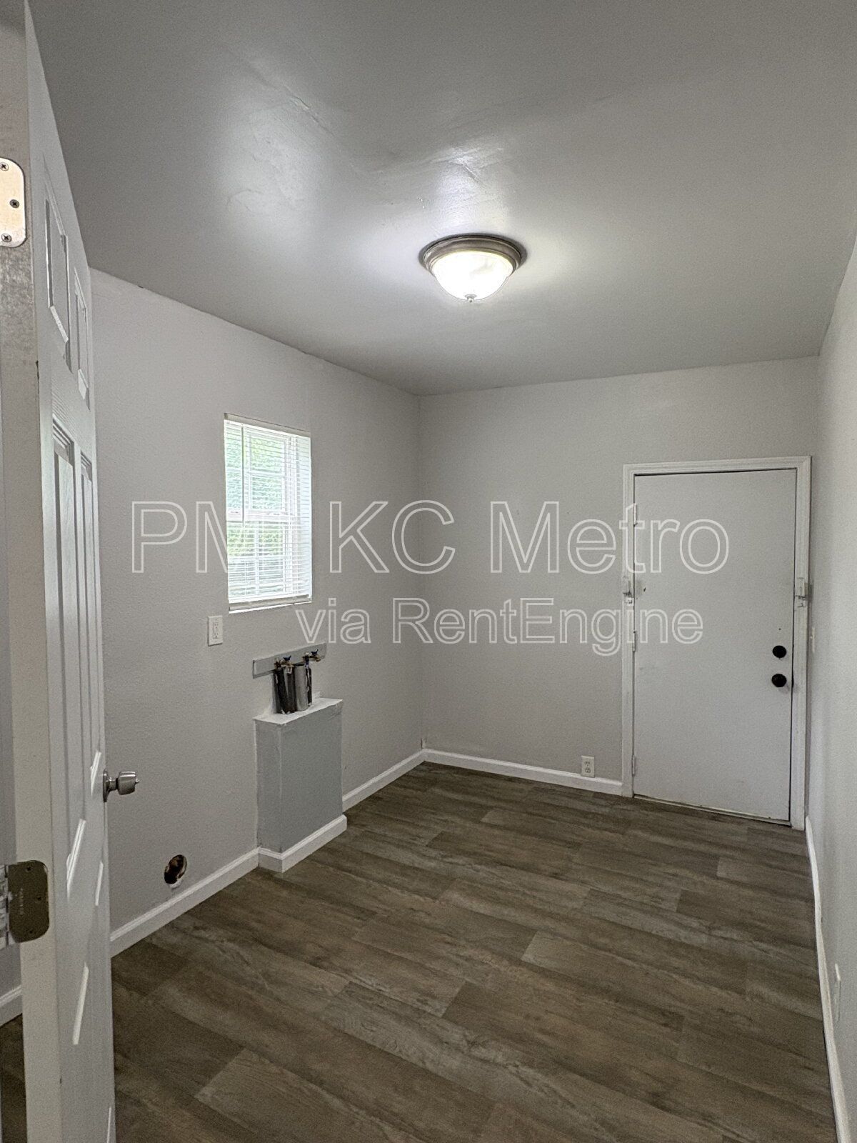 Gallery Image 17