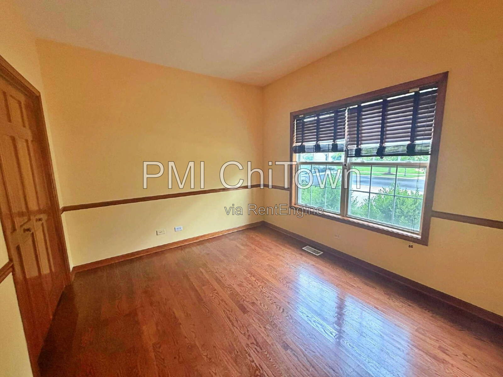 Gallery Image 14