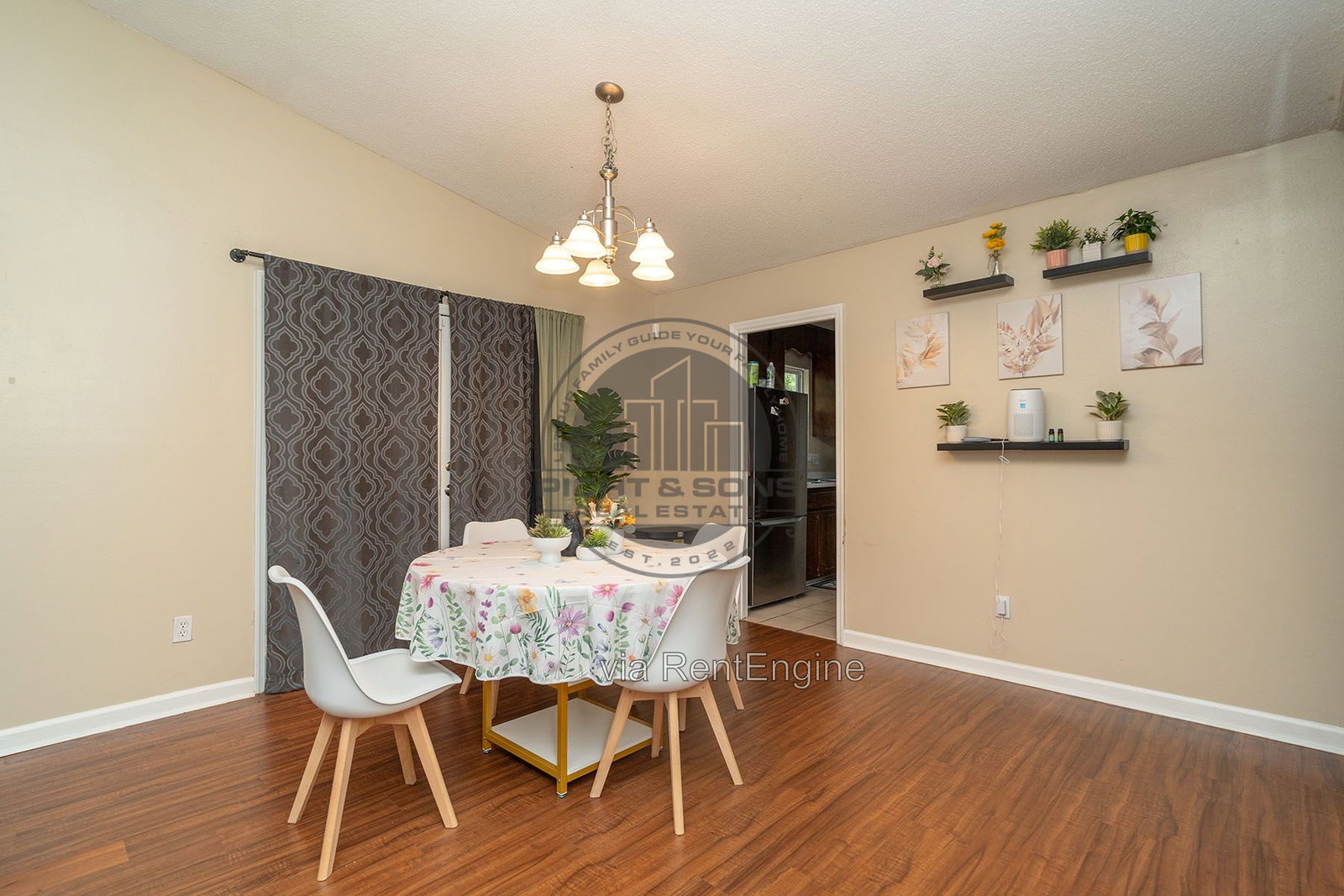 Gallery Image 6