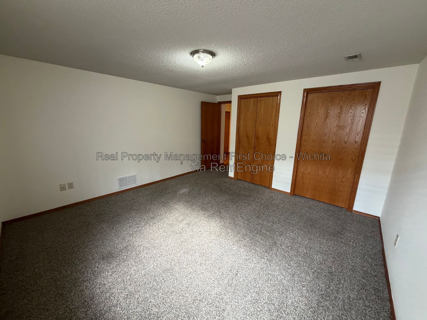 Gallery Image 33