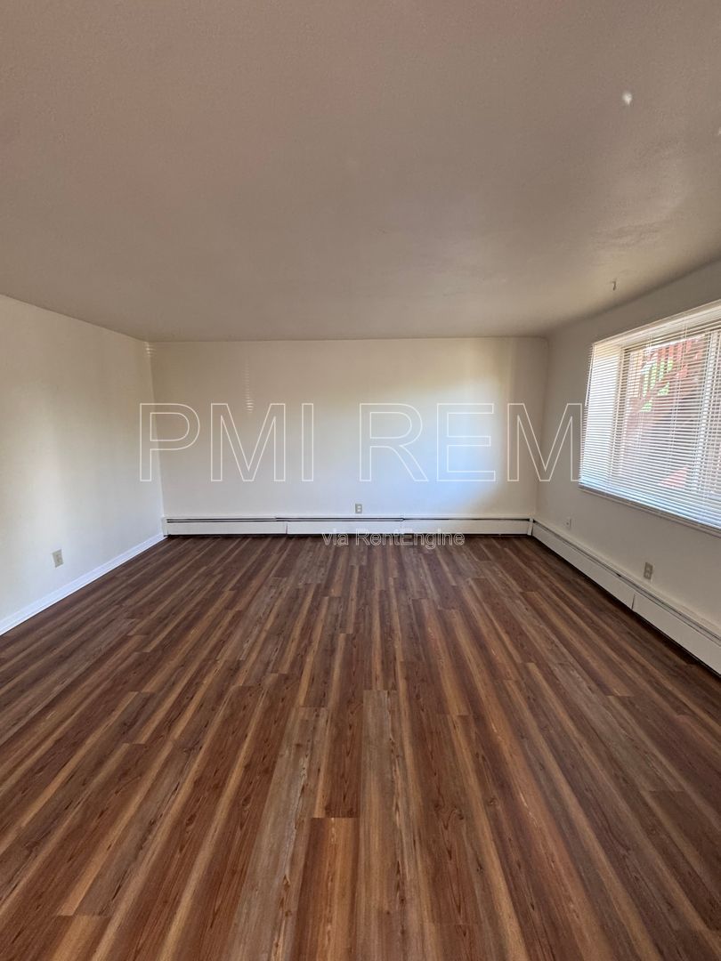 Gallery Image 15