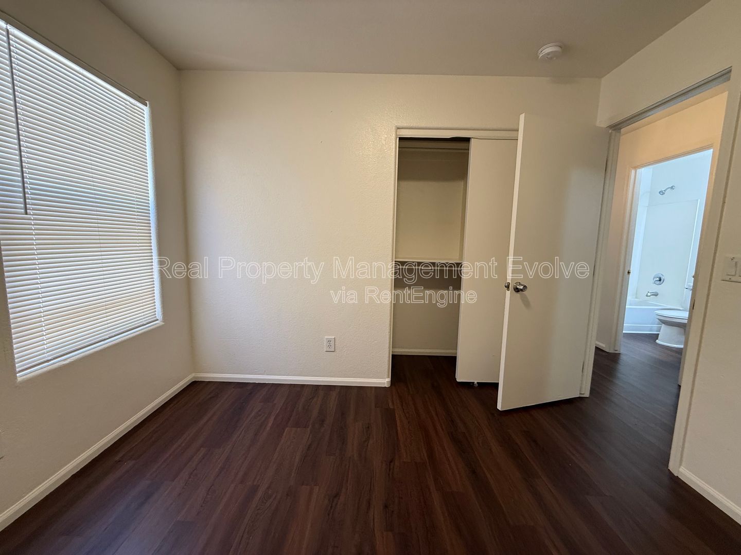 Gallery Image 20
