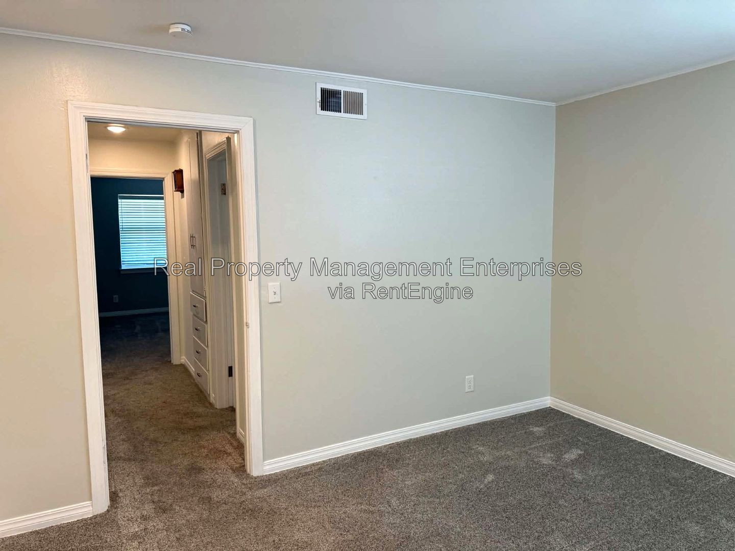 Gallery Image 25