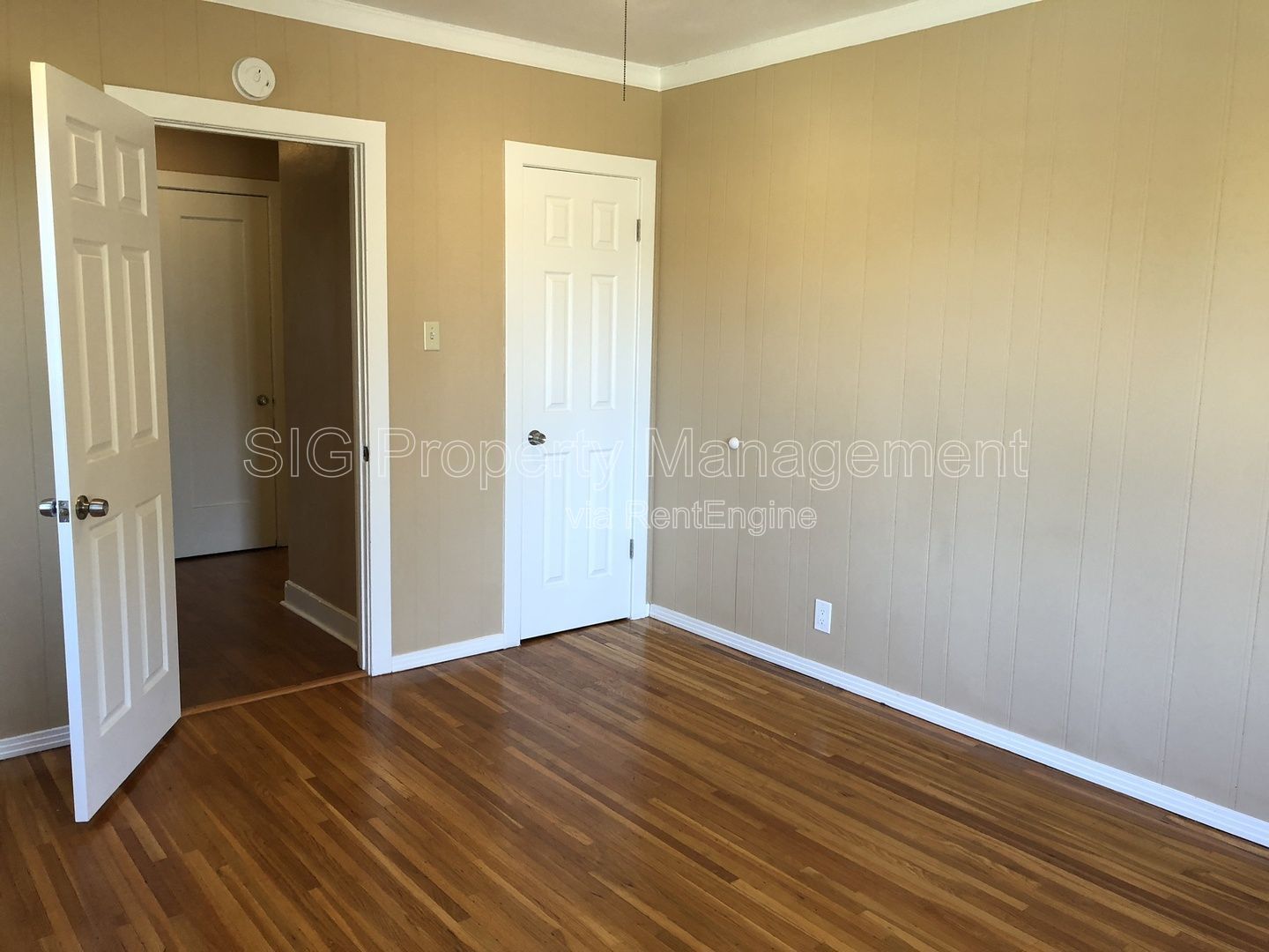 Gallery Image 10