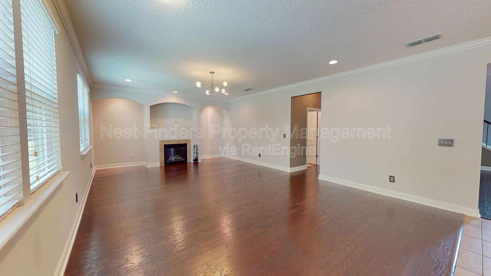 Gallery Image 15