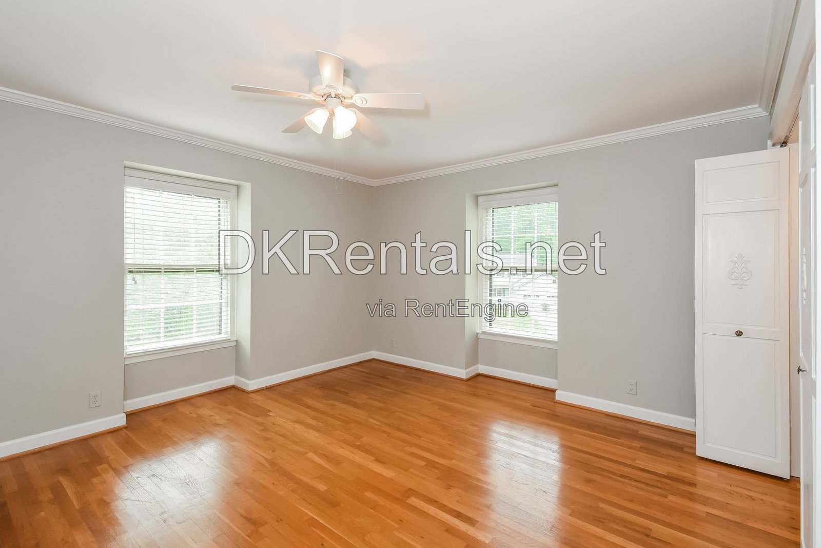 Gallery Image 16