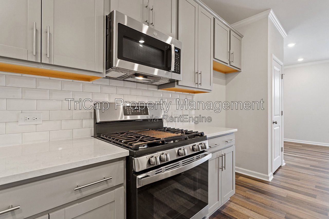 Gallery Image 11