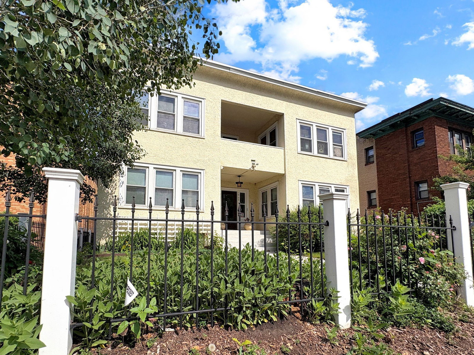 Gallery Image 15