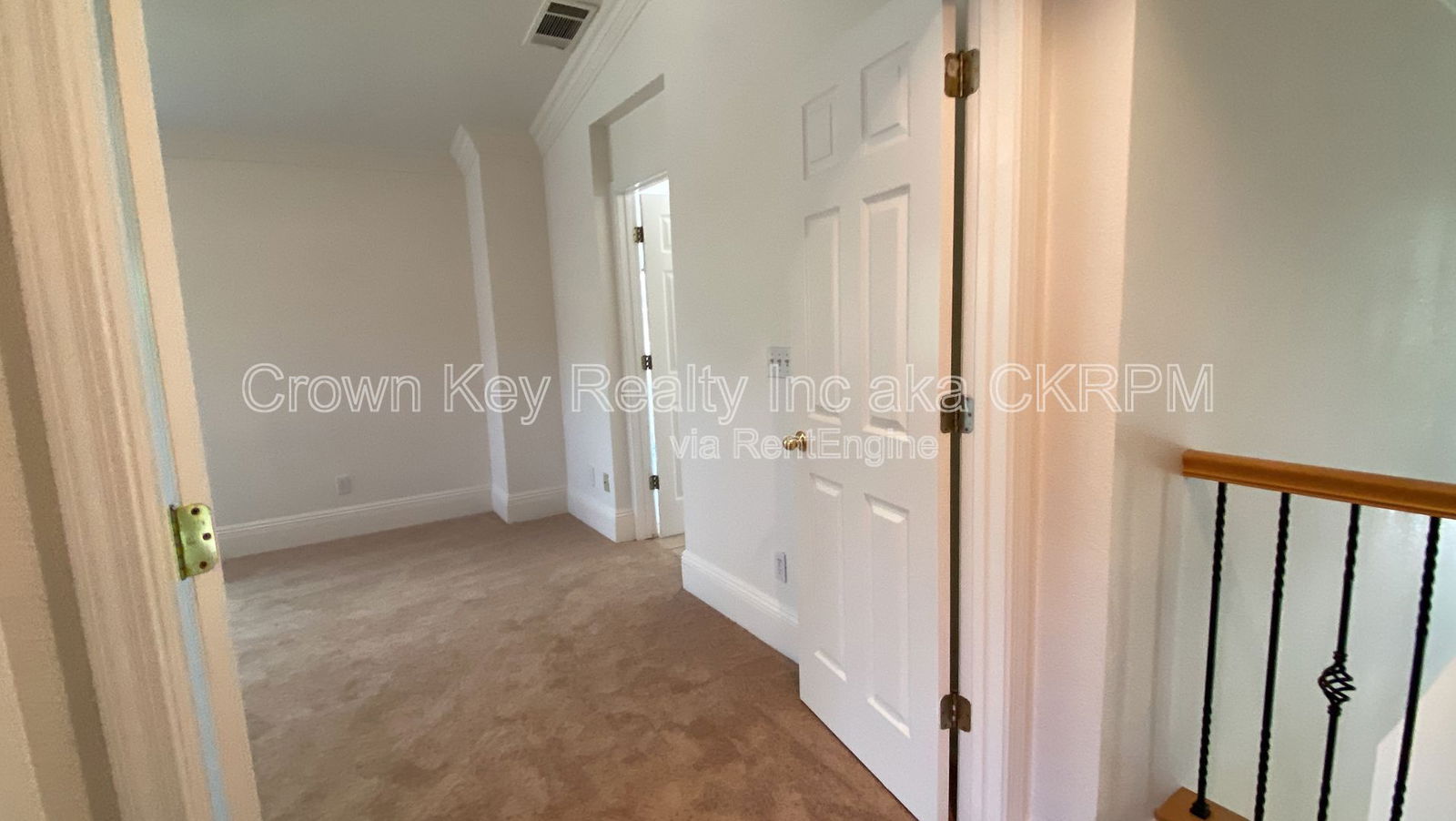 Gallery Image 17