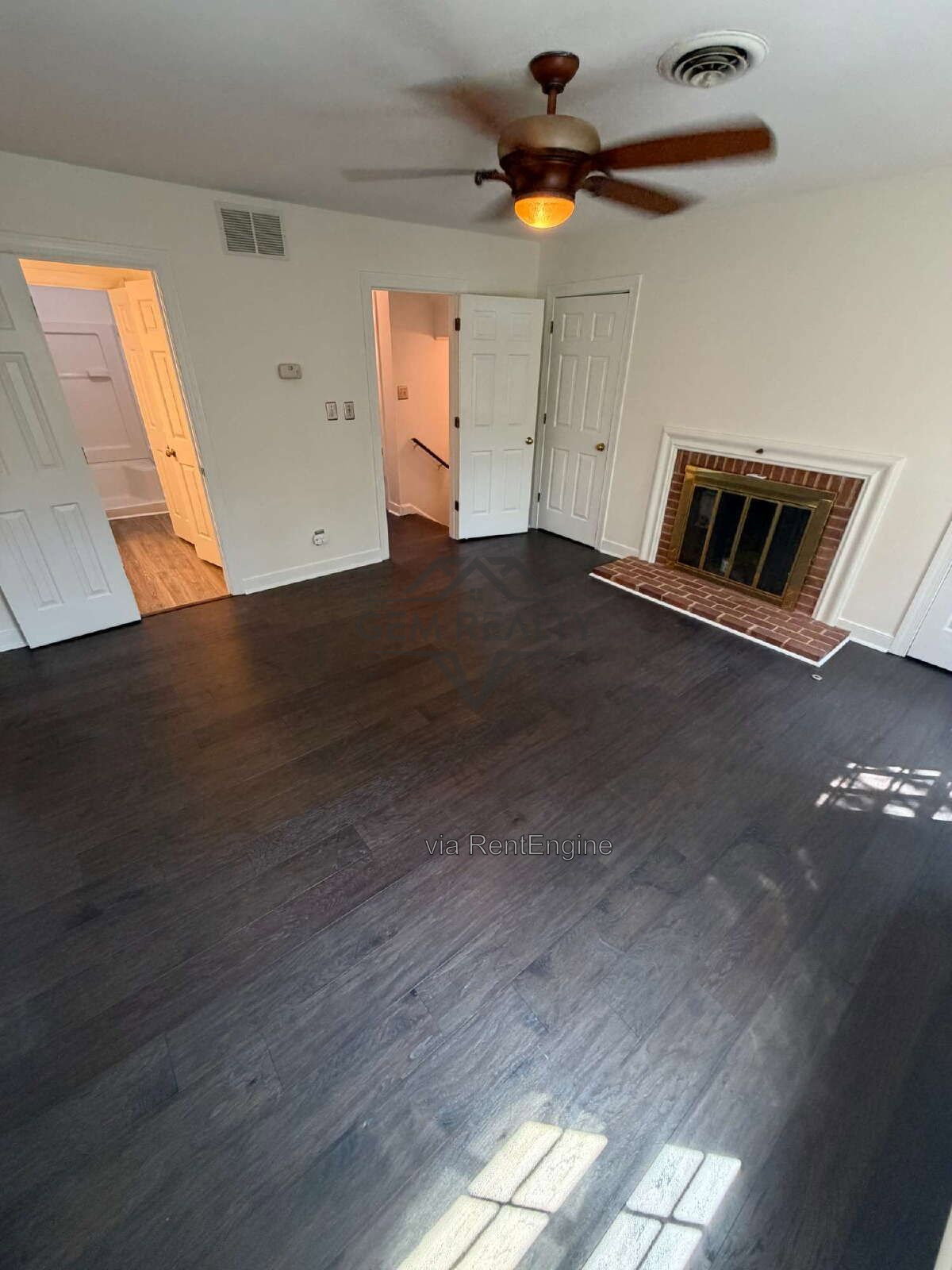 Gallery Image 20
