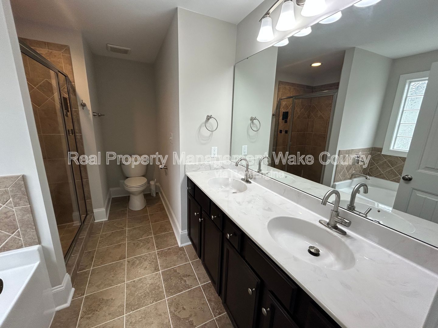 Gallery Image 39