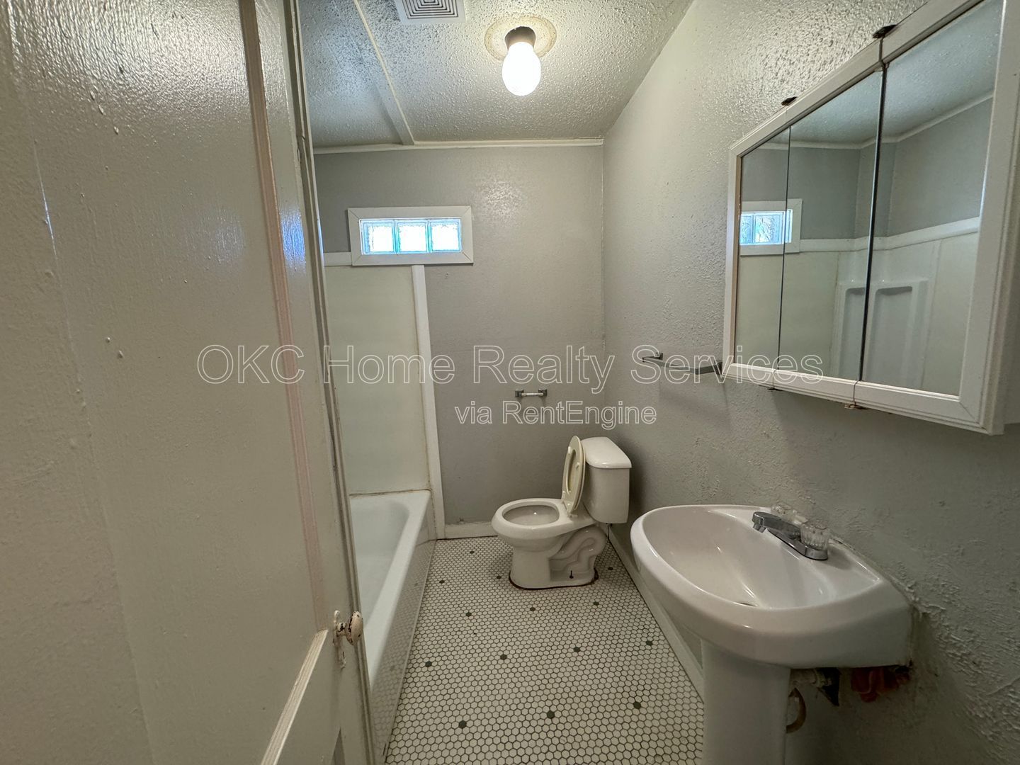 Gallery Image 14