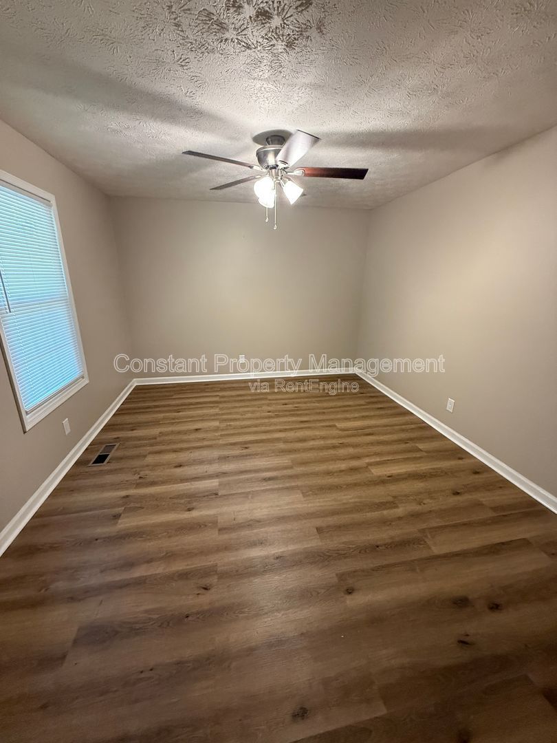 Gallery Image 17