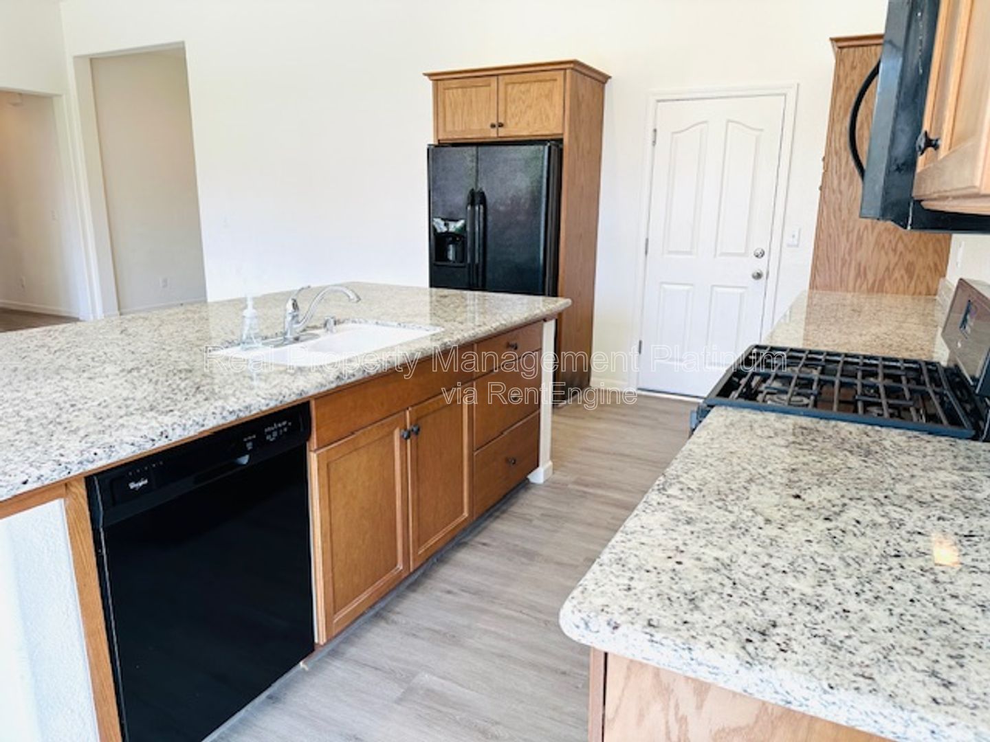 Gallery Image 15