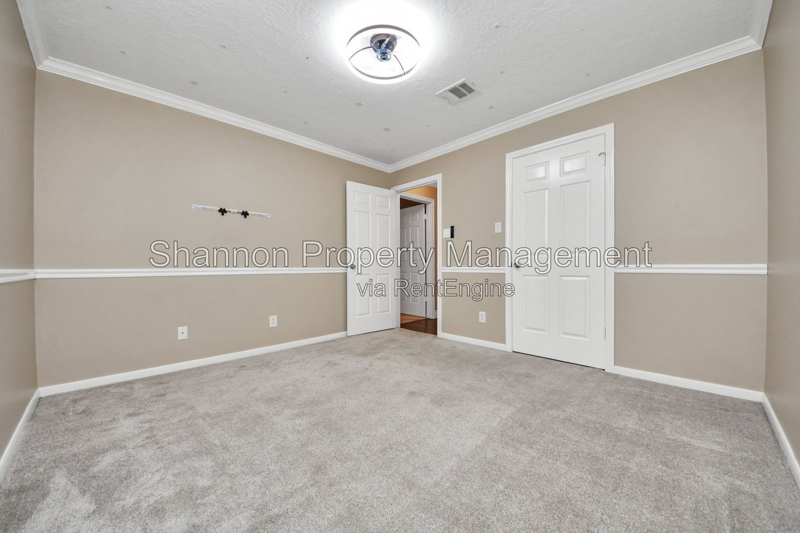 Gallery Image 33