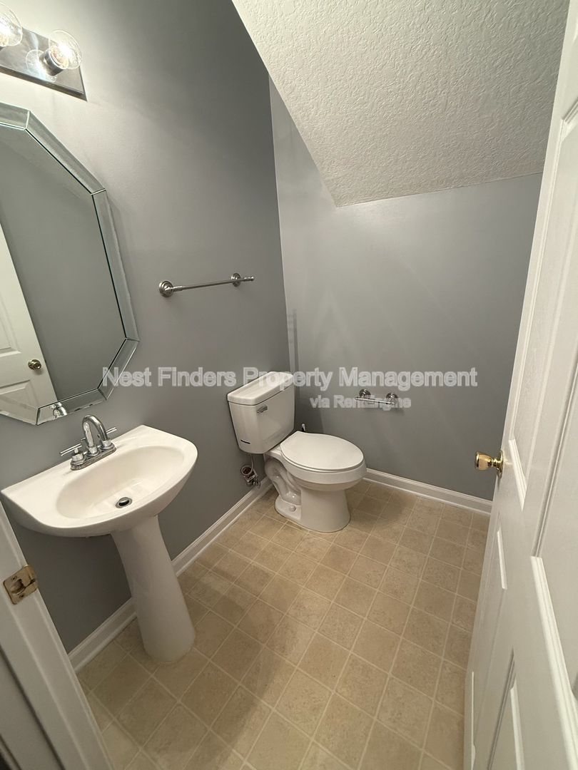 Gallery Image 18