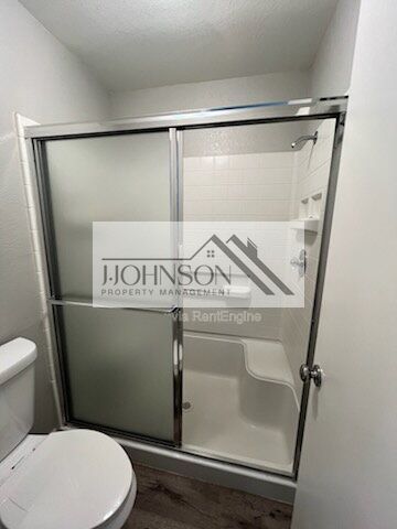 Gallery Image 17