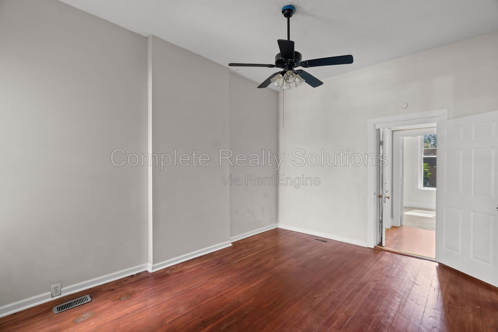 Gallery Image 17