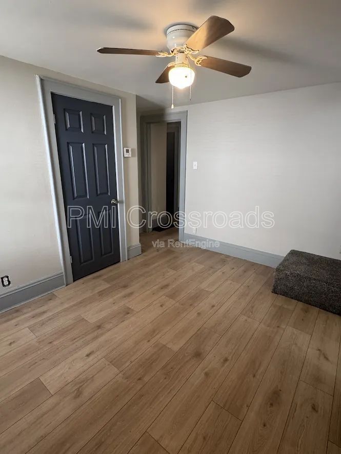 Gallery Image 14