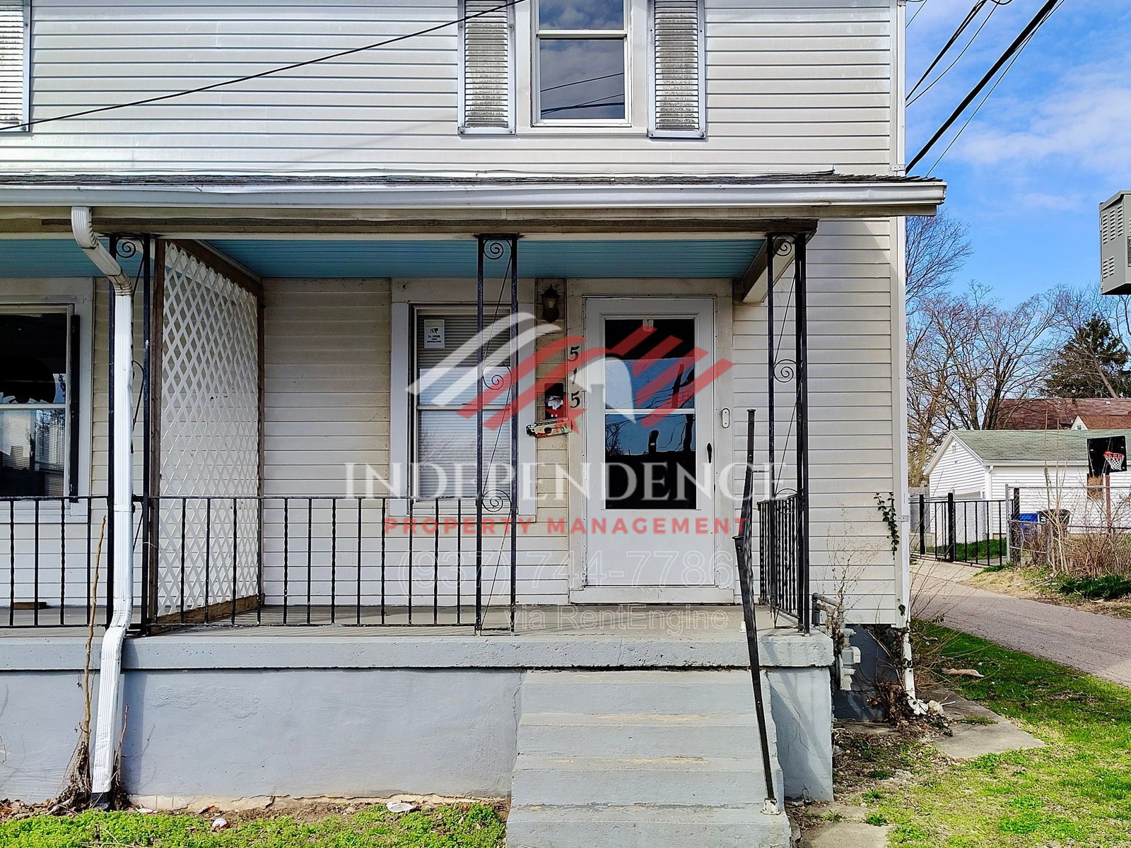 Gallery Image 0