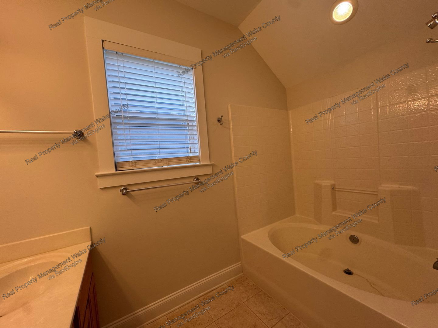 Gallery Image 35