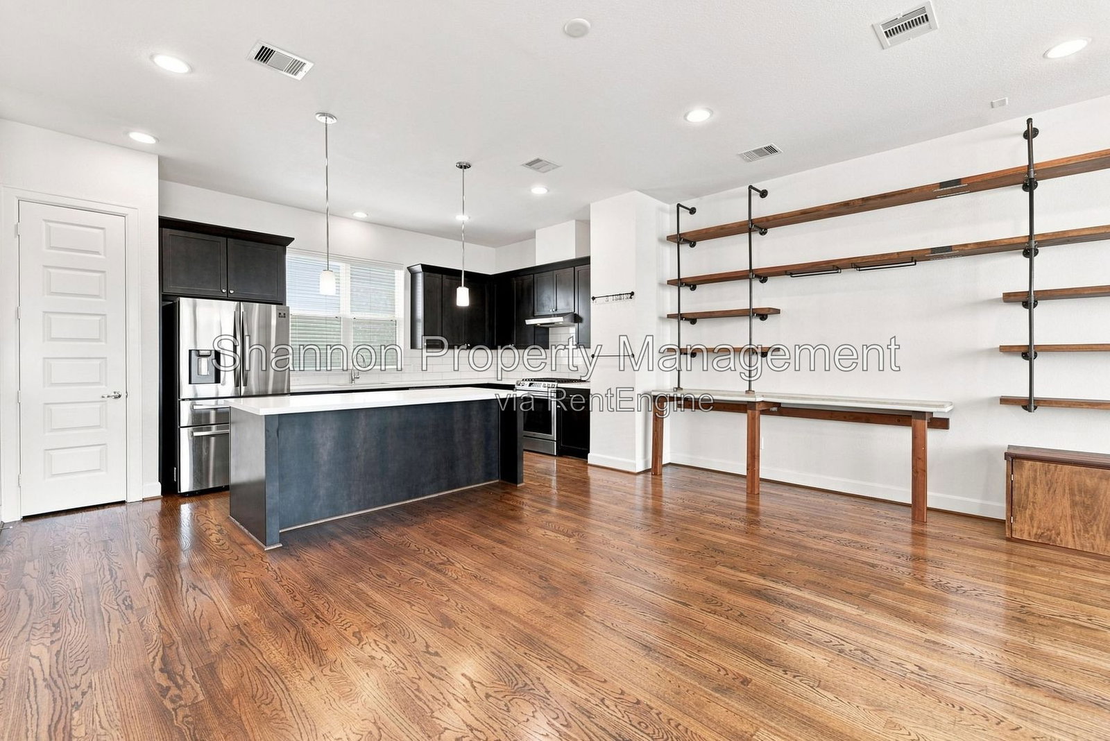 Gallery Image 17