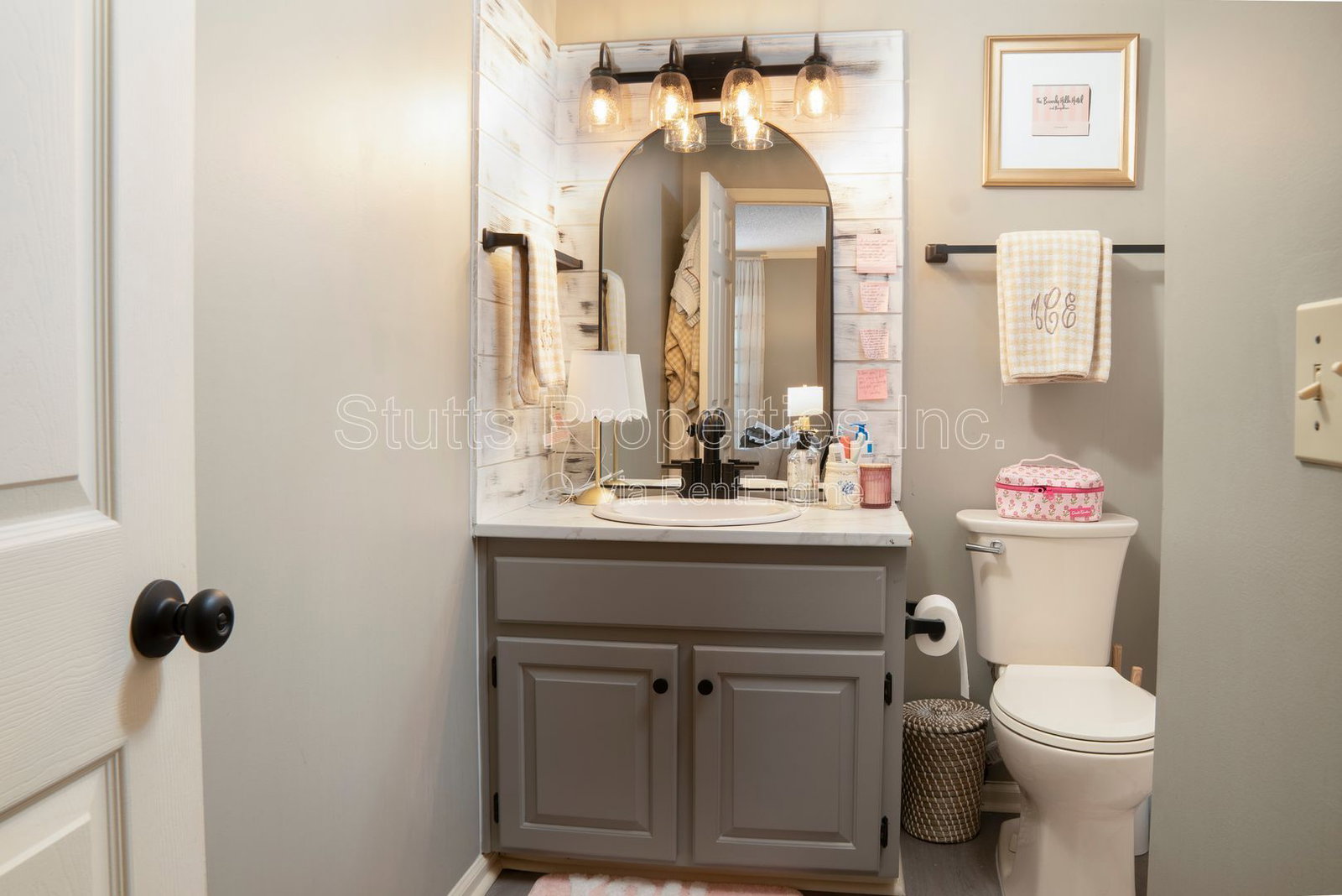 Gallery Image 4