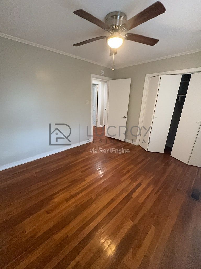 Gallery Image 22