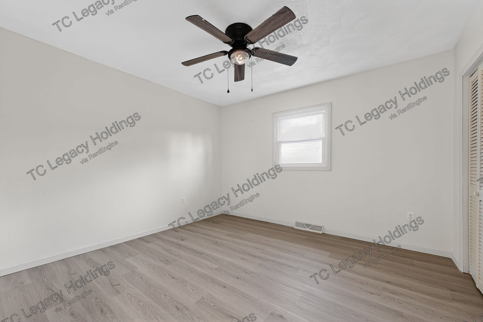 Gallery Image 18