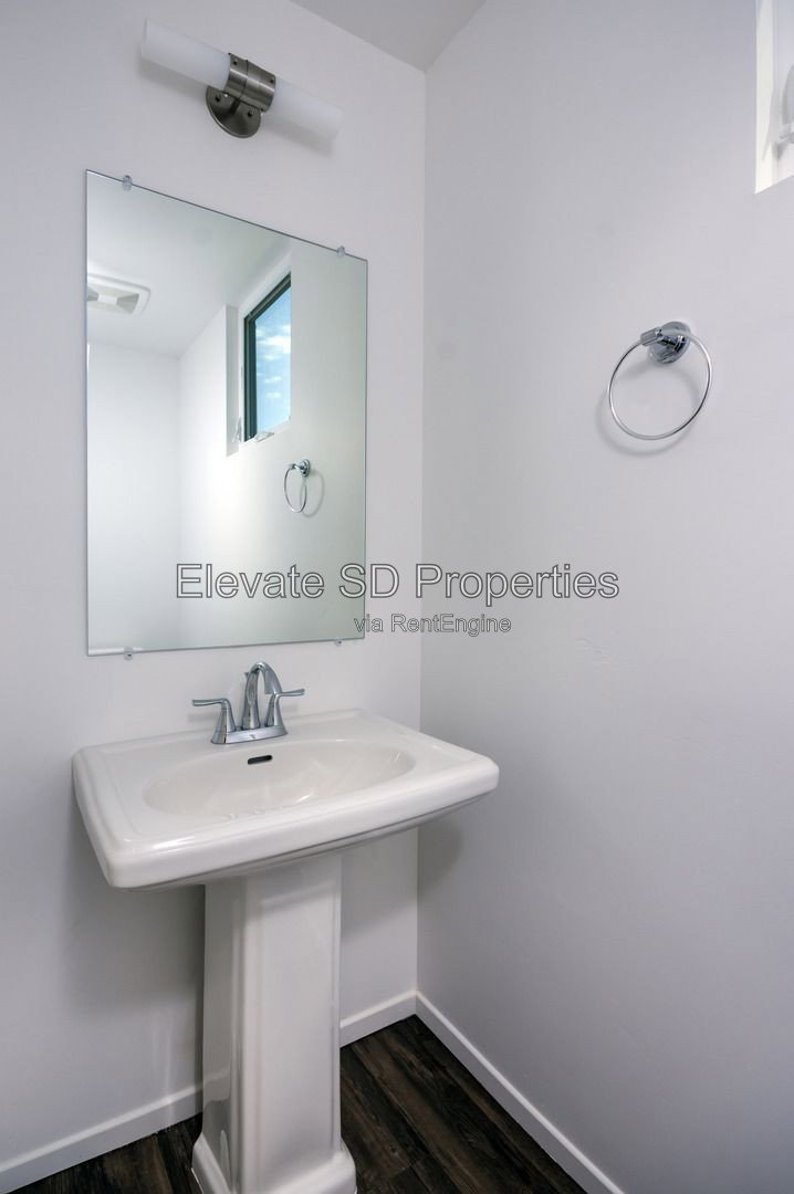 Gallery Image 20