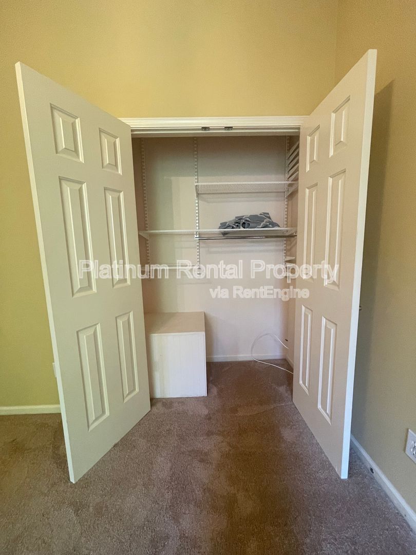 Gallery Image 64