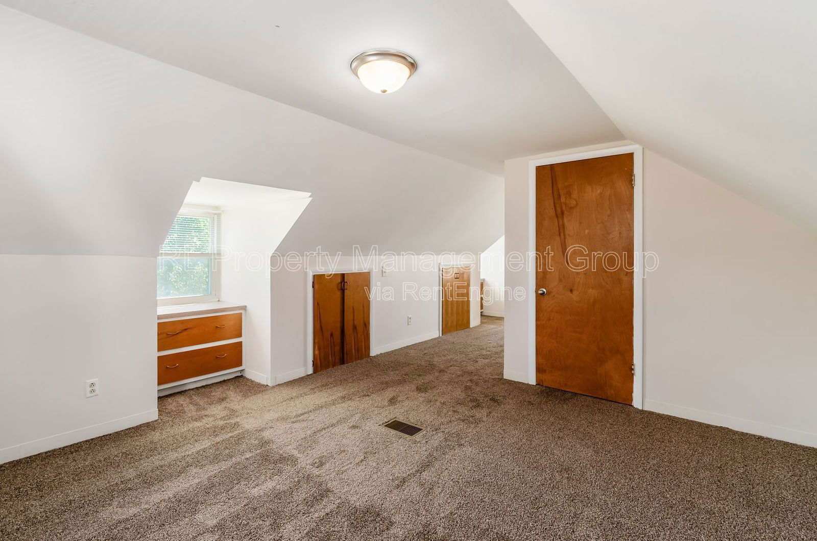 Gallery Image 19