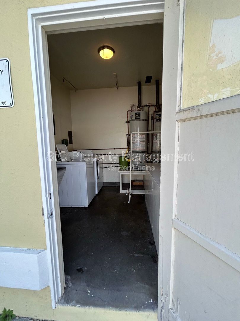Gallery Image 12