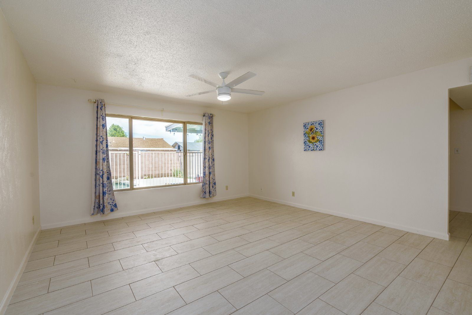 Gallery Image 19