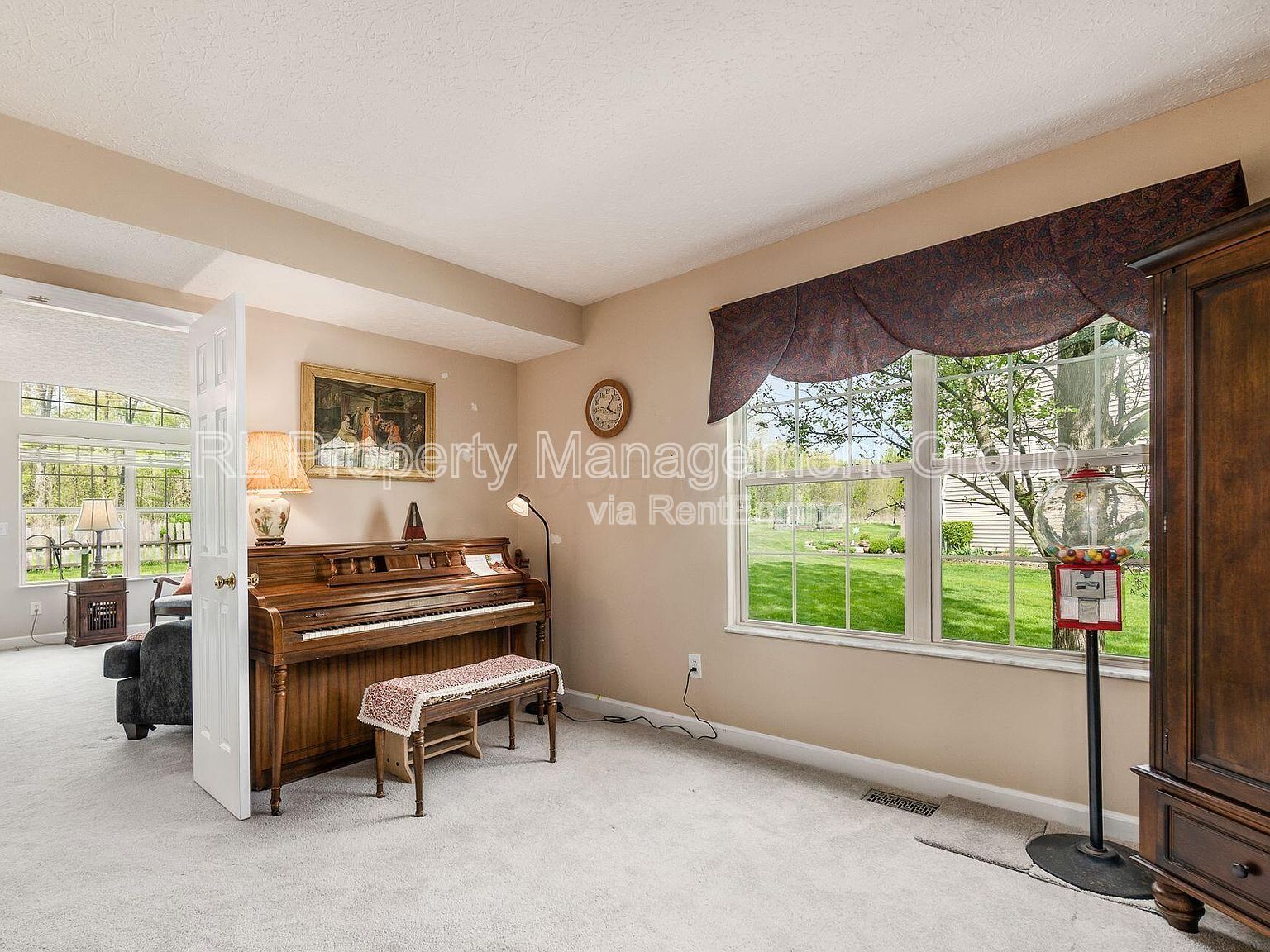 Gallery Image 17