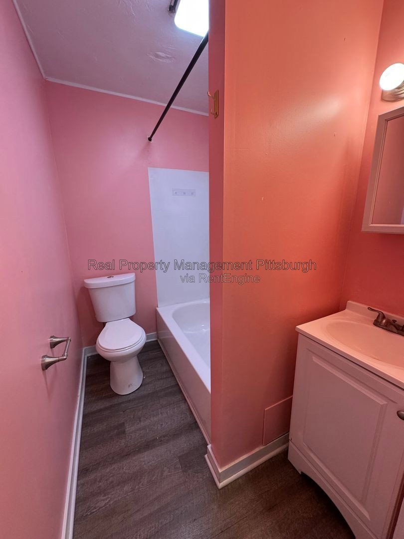Gallery Image 16