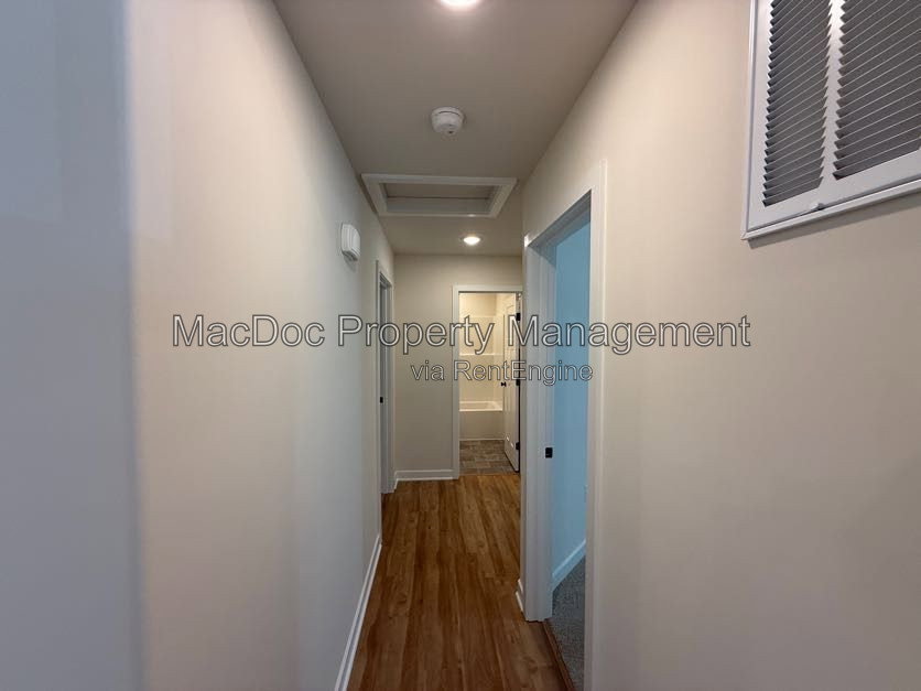 Gallery Image 17